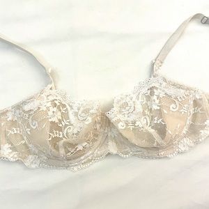 Lace bra